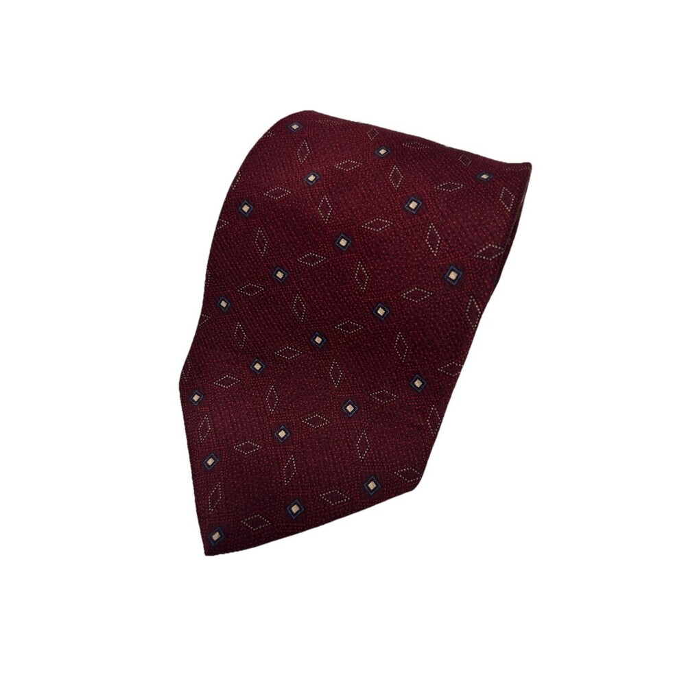 Nautica Burgandy Geometric Pattern 100% Silk Neck Tie 59.25' x 3.75"